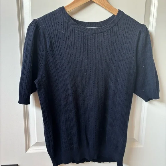 Lot of Ten Women’s Short Sleeve Casual Tops - Picture 4 of 10